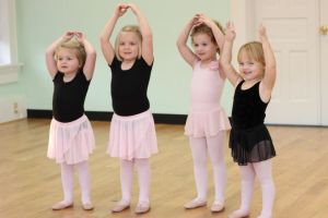 317371_10150936213995364_787990363_21503298_1524087393_n